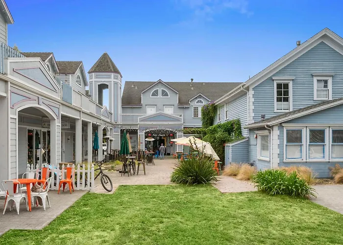 Miramar Penthouse Coastal Elegance In The Heart Of Half Moon Bay